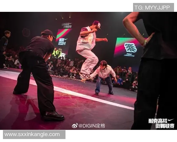 成都街舞队荣登全国街舞排行榜第二名展现实力与魅力