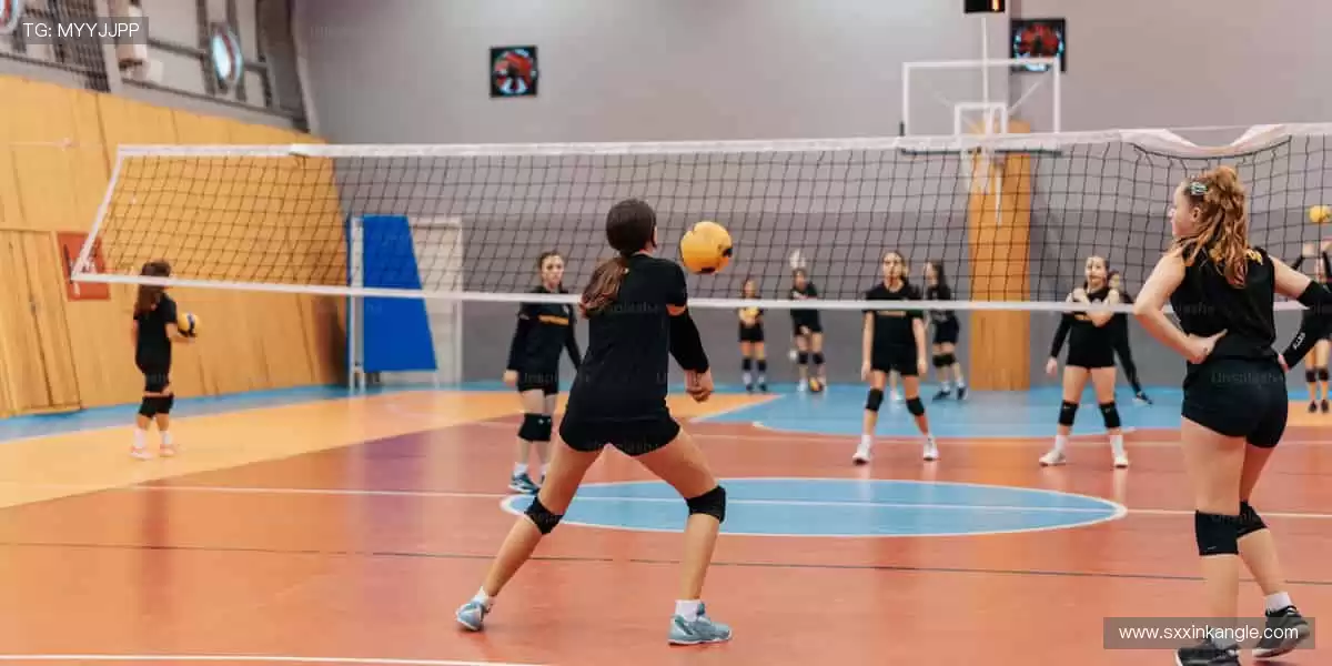 📱实时直播,比分秒报!💻随时随地,不错过每一个燃爆瞬间!